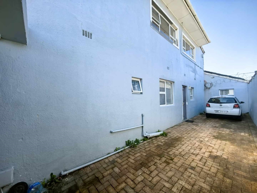 0 Bedroom Property for Sale in Lansdowne Western Cape